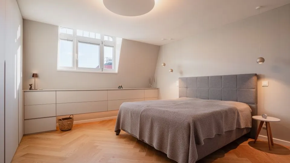 halbmayr-realisieren-schlafzimmer-hero.jpg